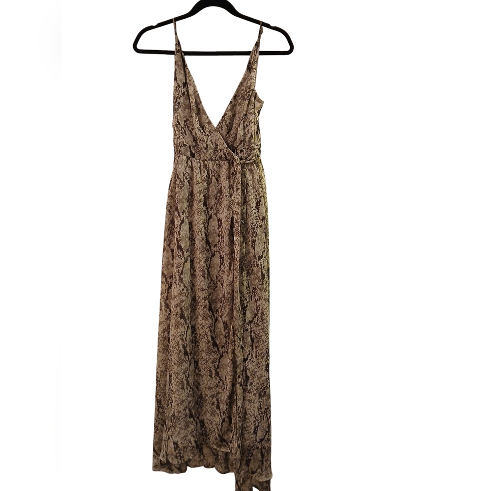 ASTR The Label Grey And White Snakeskin Spring Maxi Wrap Dress With Slit-Small